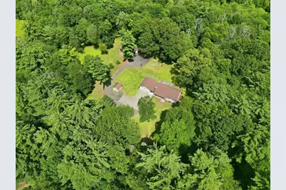 414 Mountain Rd, Holyoke, MA 01040 - Photo 40