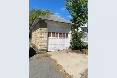 7 Pleasant Street, Ware, MA 01082 - Photo 8