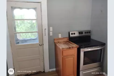 7 Pleasant Street, Ware, MA 01082 - Photo 12