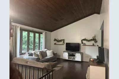 36 Mary Lou Avenue, Westport, MA 02790 - Photo 10