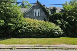 58 Stetson St, Bridgewater, MA 02324 - Photo 2