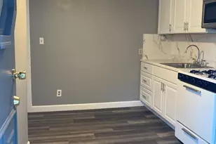 324 Granite St, Quincy, MA 02169 - Photo 1