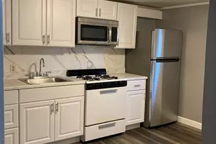 324 Granite St, Quincy, MA 02169 - Photo 2