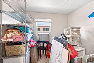 124 Mayflower Ave, Taunton, MA 02780 - Photo 10