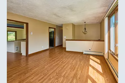 554 Sharps Lot Road, Swansea, MA 02777 - Photo 10
