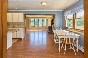 554 Sharps Lot Rd, Swansea, MA 02777 - Photo 14