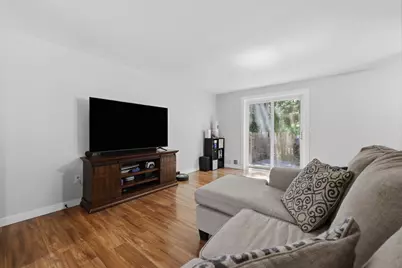 25 Centercrest Drive #25, Tyngsborough, MA 01879 - Photo 4