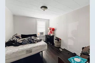 28 Meadow St, Fall River, MA 02720 - Photo 34