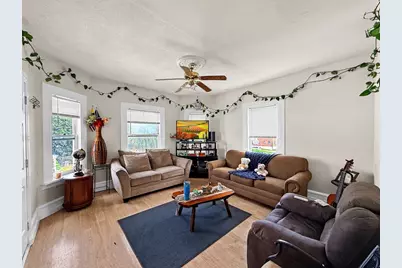 28 Meadow St, Fall River, MA 02720 - Photo 26