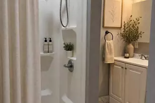 179 Paris St, Boston, MA 02128 - Photo 6