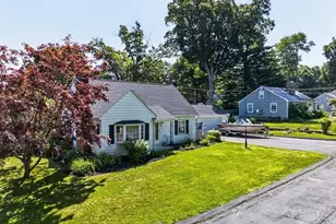 20 Westernview Cir, East Longmeadow, MA 01028 - Photo 1