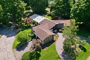 30 Dicsal Ln, Holyoke, MA 01040 - Photo 38