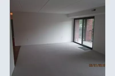 146 Marble #307, Stoneham, MA 02180 - Photo 8