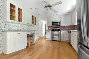 10 Standley St, Beverly, MA 01915 - Photo 8