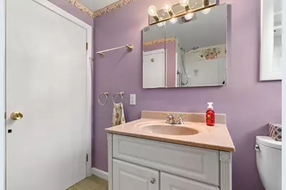 10 Standley St, Beverly, MA 01915 - Photo 20