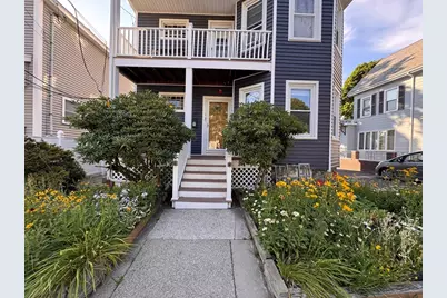23 Farragut Avenue #3, Somerville, MA 02144 - Photo 2