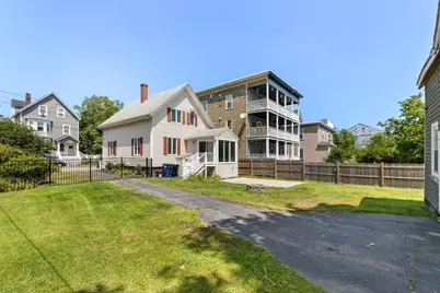 18 Willow Ave, Salem, MA 01970 - Photo 24