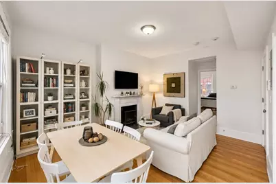 62 West Cedar #C, Boston, MA 02114 - Photo 2