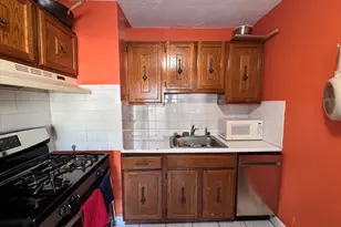 17 Farragut Ave, Somerville, MA 02144 - Photo 4
