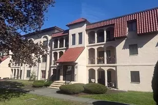 685 Oak St, Brockton, MA 02301 - Photo 2