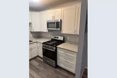 685 Oak St #2-5, Brockton, MA 02301 - Photo 6