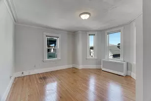 14 Wheatland St, Salem, MA 01970 - Photo 10