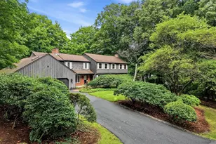 3 Hilltop Dr, Wilbraham, MA 01095 - Photo 4