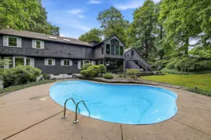 3 Hilltop Dr, Wilbraham, MA 01095 - Photo 1