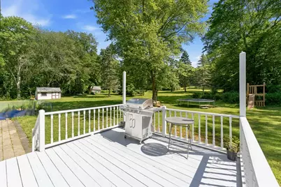 109 Providence St, Uxbridge, MA 01569 - Photo 32