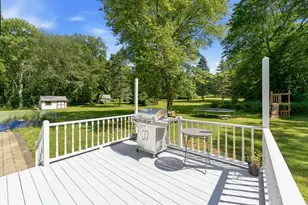 109 Providence St, Uxbridge, MA 01569 - Photo 32