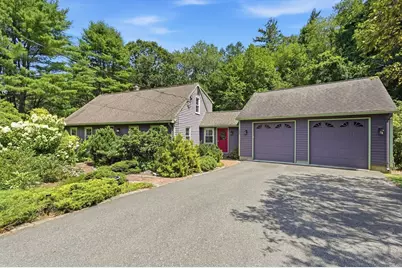 590 Middle St., Amherst, MA 01002 - Photo 2