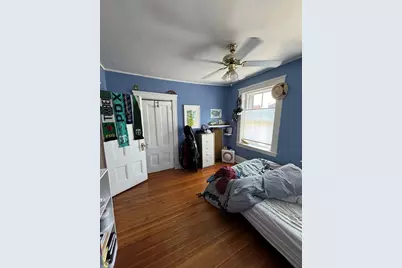 26 Parkway Road #3, Brookline, MA 02445 - Photo 6