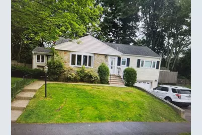 90 Westview Dr., Norwood, MA 02062 - Photo 2
