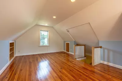 22 W Center St, Northampton, MA 01062 - Photo 30