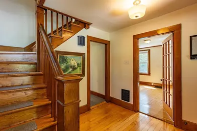 22 W Center St, Northampton, MA 01062 - Photo 10