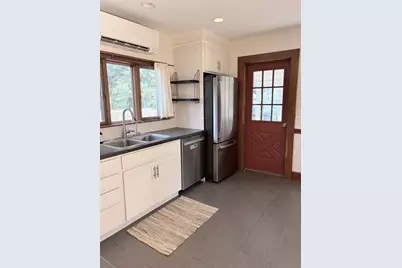 22 W Center St, Northampton, MA 01062 - Photo 20