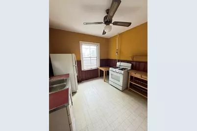 4 Woodstock Ave #1, Boston, MA 02135 - Photo 12