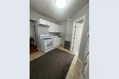 64 Fulton St, Lowell, MA 01850 - Photo 22