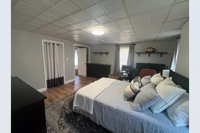 64 Fulton St, Lowell, MA 01850 - Photo 10