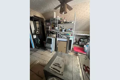 64 Fulton St, Lowell, MA 01850 - Photo 18