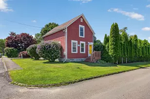 117 Bridge St, Fairhaven, MA 02719 - Photo 2