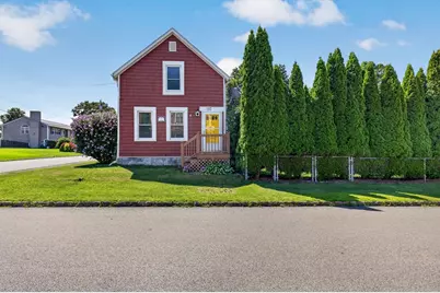 117 Bridge St, Fairhaven, MA 02719 - Photo 1