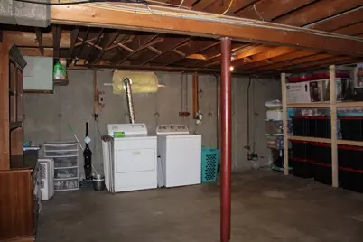 126 Warregan St, Chicopee, MA 01013 - Photo 16