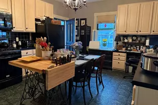 8 Hawes St, Fitchburg, MA 01420 - Photo 6