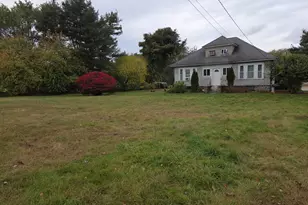 273 River Rd, Hudson, MA 01749 - Photo 2