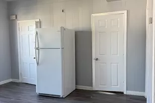 103 Tecumseh St, Fall River, MA 02721 - Photo 6