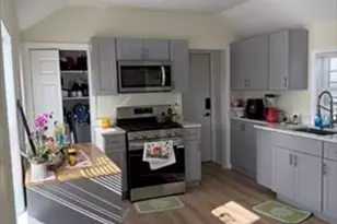 30 Chesnut St, Framingham, MA 01701 - Photo 1