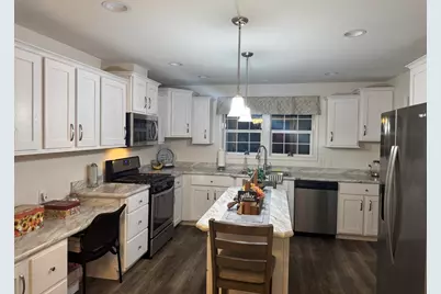 4 Manorcrest, Nashua, NH 03062 - Photo 8