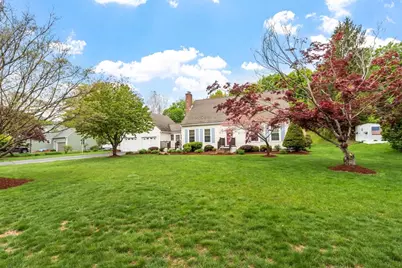 29 Rinnock Rd, Fitchburg, MA 01420 - Photo 2