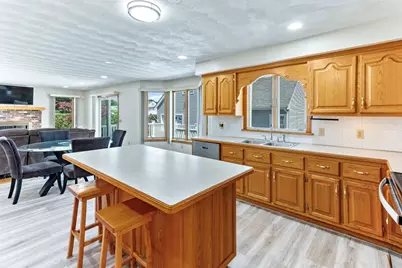60 Bryan Drive, Taunton, MA 02780 - Photo 8